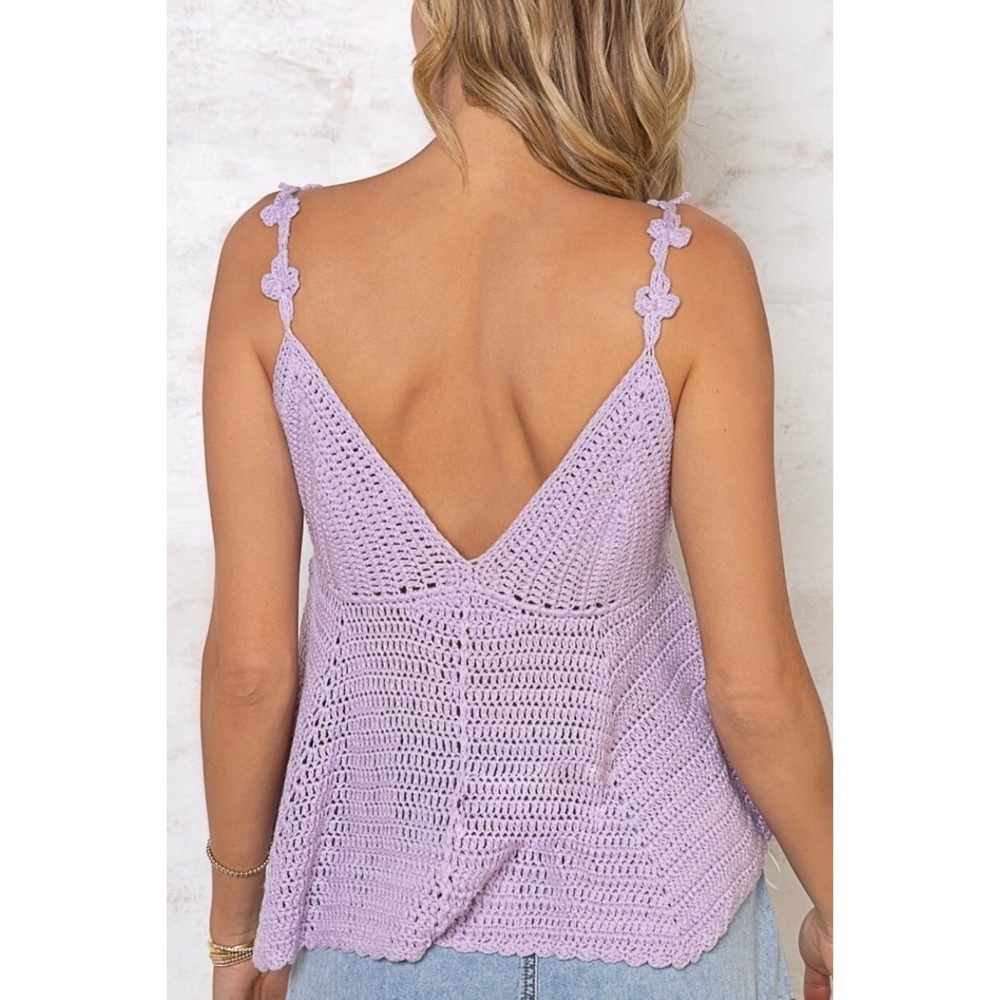 POL Lavender Sleeveless V Neck Knit Babydoll Top - Picture 10 of 11